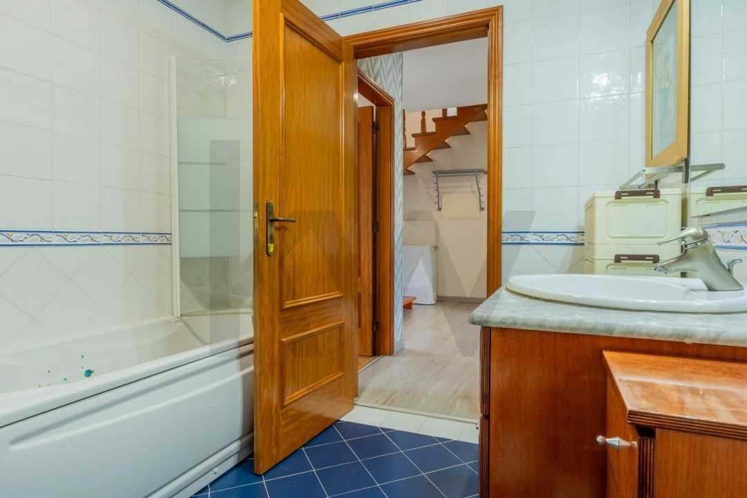 Apartamento T5 para Venda em Mafra Foto 3
