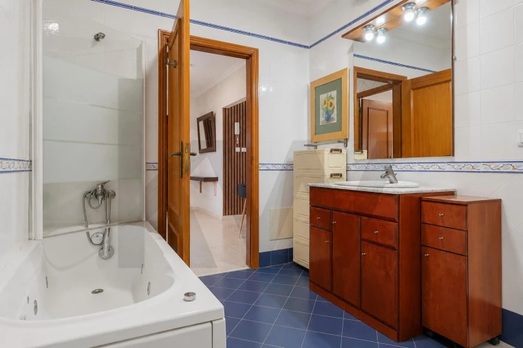 Apartamento T5 para Venda em Mafra Foto 13