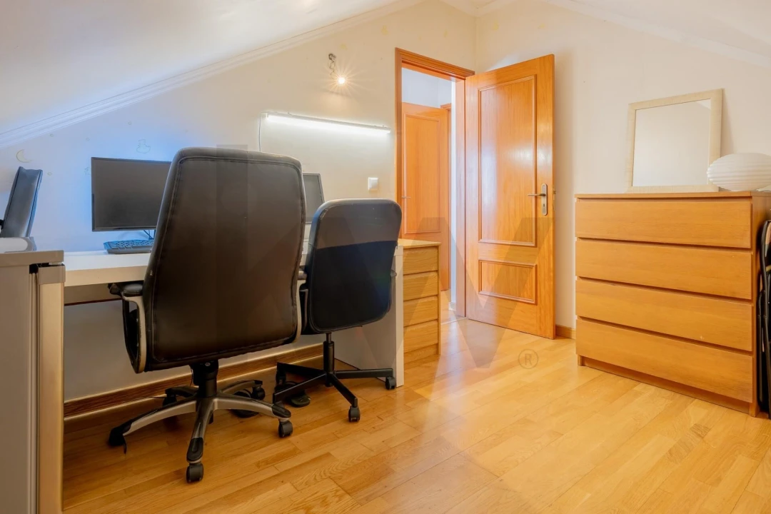 Apartamento T5 para Venda em Mafra Foto 28