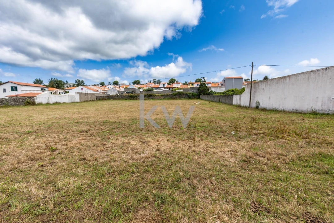 Moradia T4 para Venda em Relva Foto 28