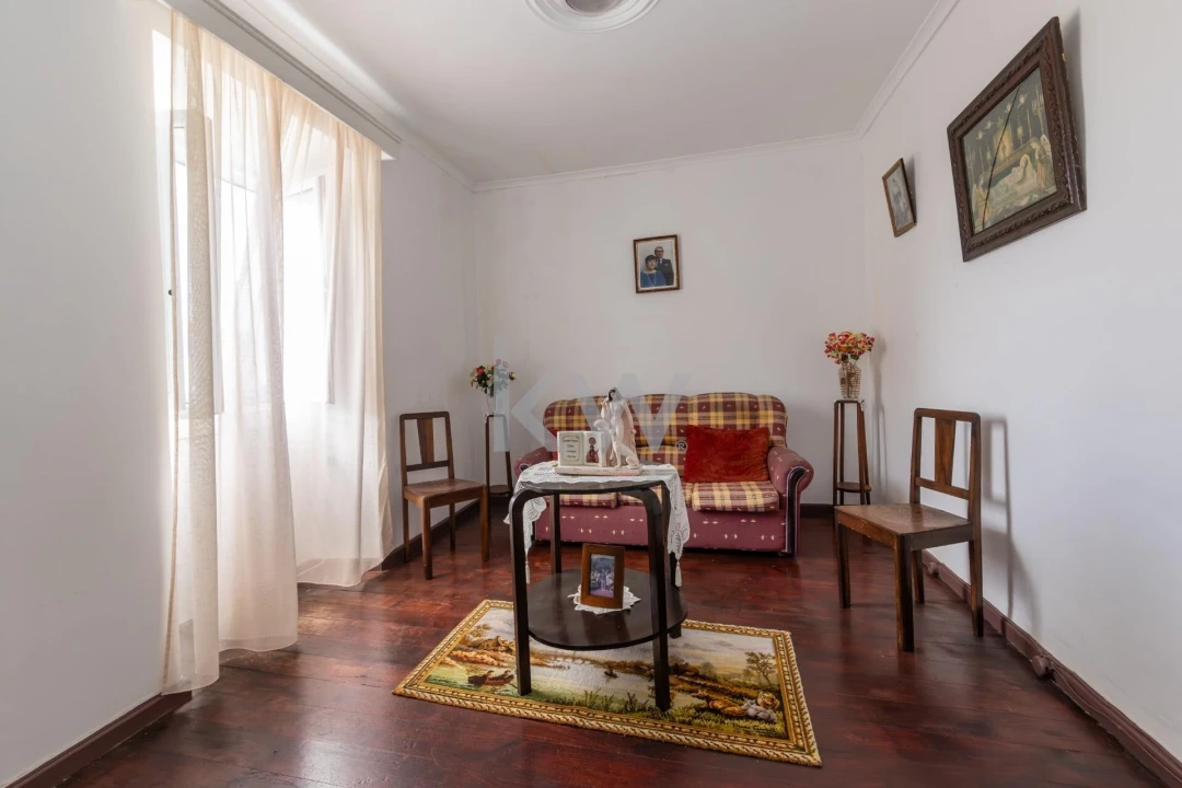 Moradia T4 para Venda em Relva Foto 7