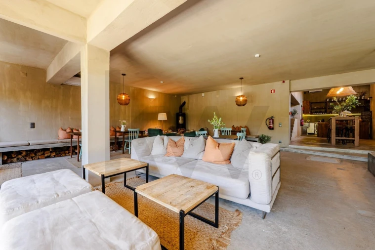 Moradia T9 para Venda em Colares Foto 10