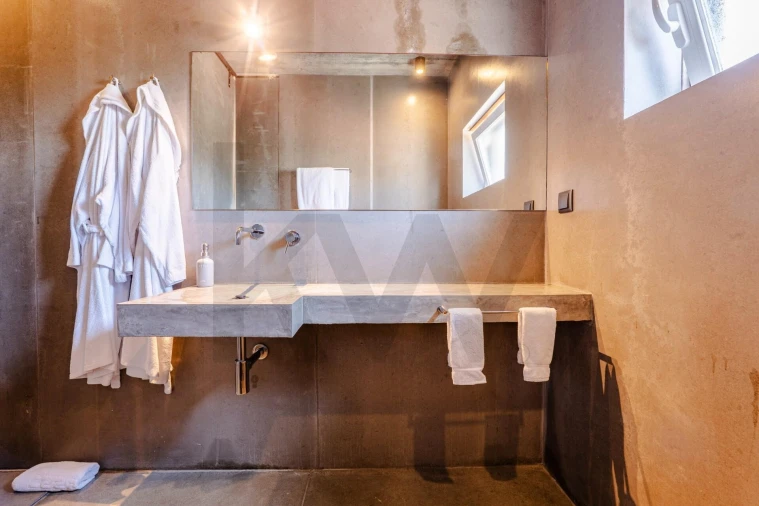 Moradia T9 para Venda em Colares Foto 29