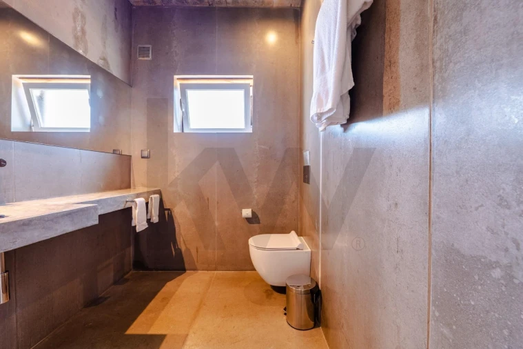 Moradia T9 para Venda em Colares Foto 26