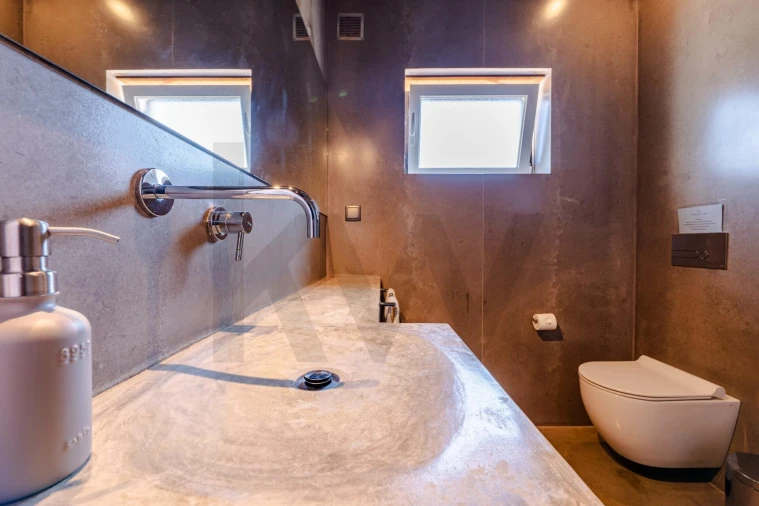 Moradia T9 para Venda em Colares Foto 28