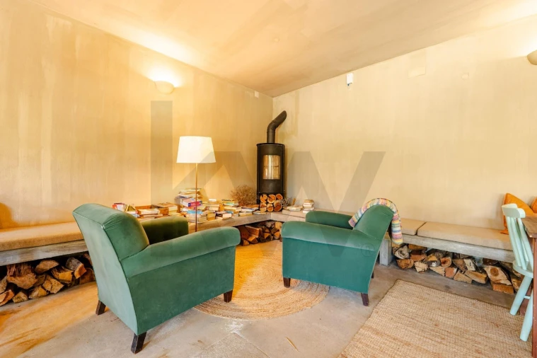 Moradia T9 para Venda em Colares Foto 7