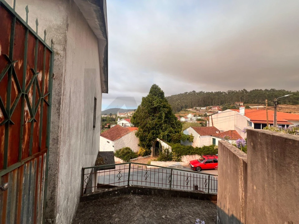 Moradia T1 para Venda em Romariz Foto 30