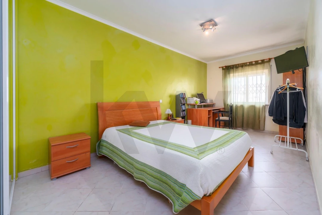 Apartamento T3 para Venda em Olhão Foto 12