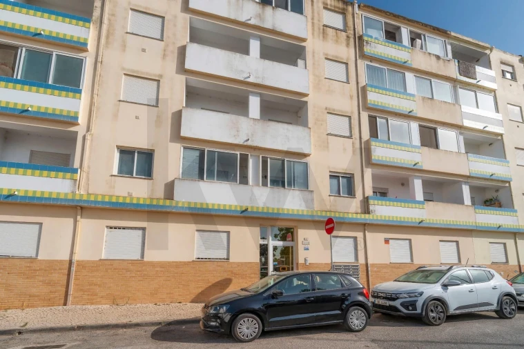 Apartamento T3 para Venda em Olhão Foto 19