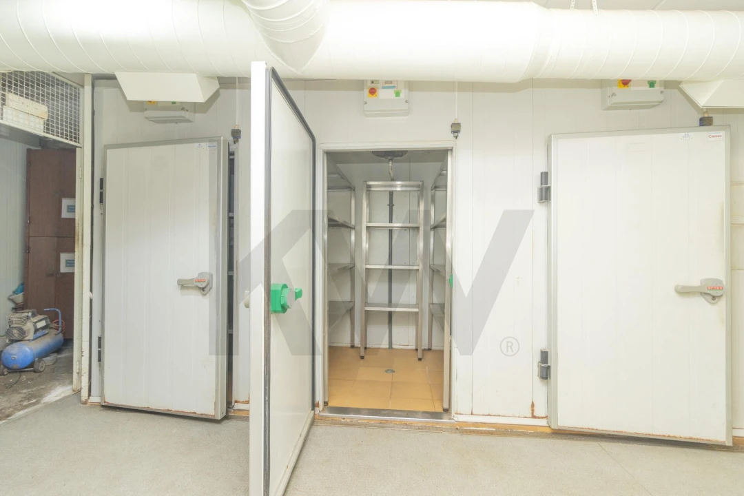 Negócio para Venda em Pechão Foto 53