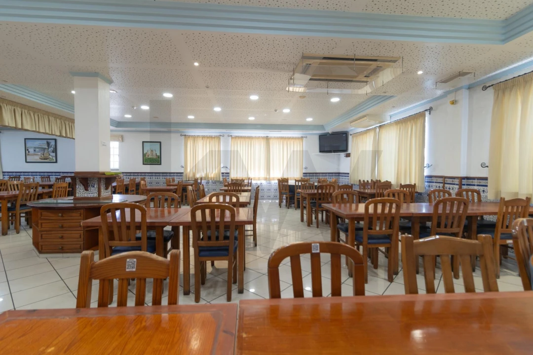 Negócio para Venda em Pechão Foto 12