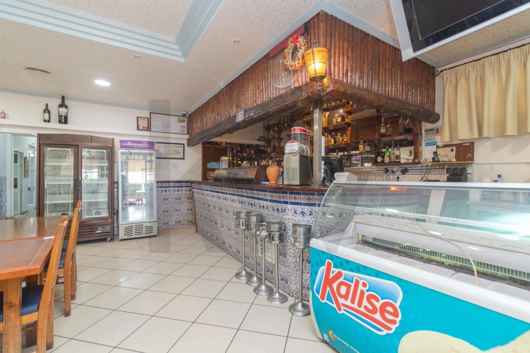 Negócio para Venda em Pechão Foto 20