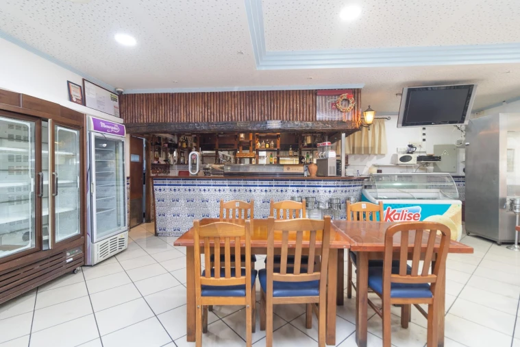 Negócio para Venda em Pechão Foto 21