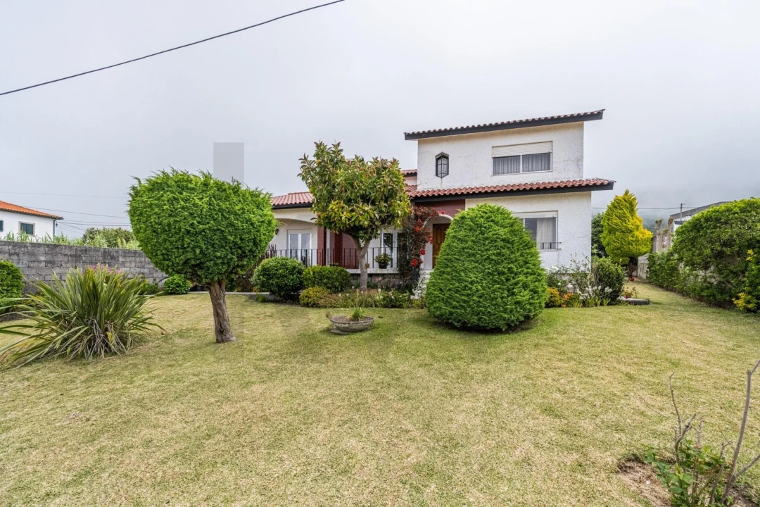 Moradia T5 para Venda em Vila Praia de Ancora Foto 37