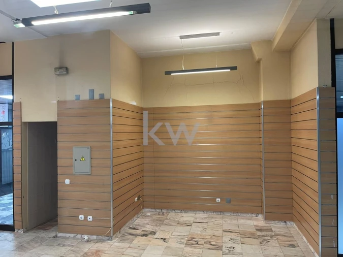 Loja para Venda em São João da Madeira Foto 5