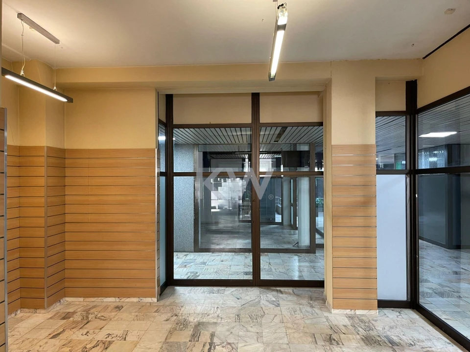 Loja para Venda em São João da Madeira Foto 7