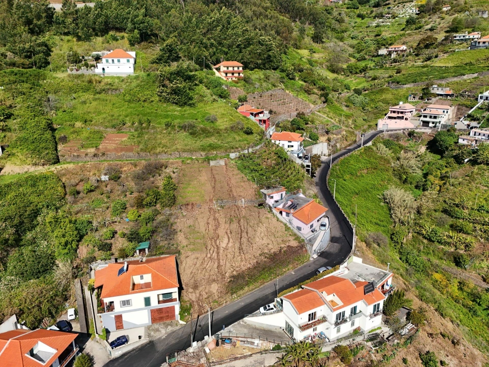 Terreno para Venda em Camara de Lobos Foto 8