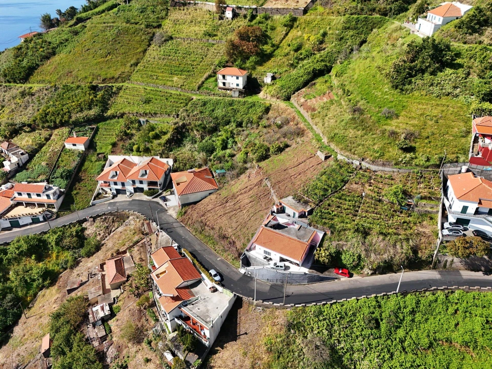 Terreno para Venda em Camara de Lobos Foto 6
