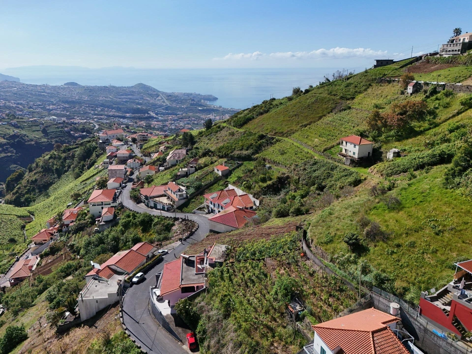 Terreno para Venda em Camara de Lobos Foto 5