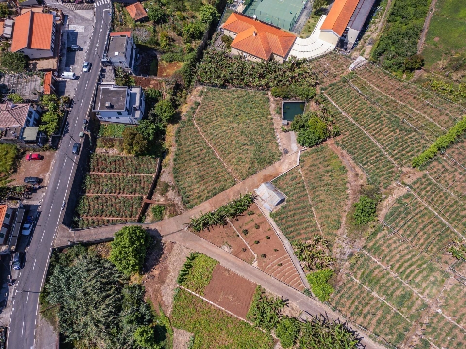 Terreno para Venda em Canhas Foto 6