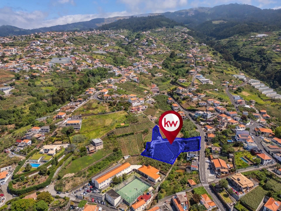 Terreno para Venda em Canhas Foto 4