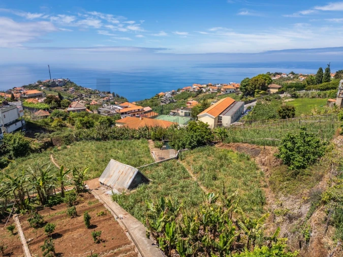 Terreno para Venda em Canhas Foto 17