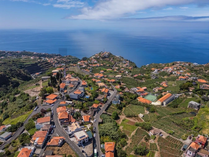 Terreno para Venda em Canhas Foto 13