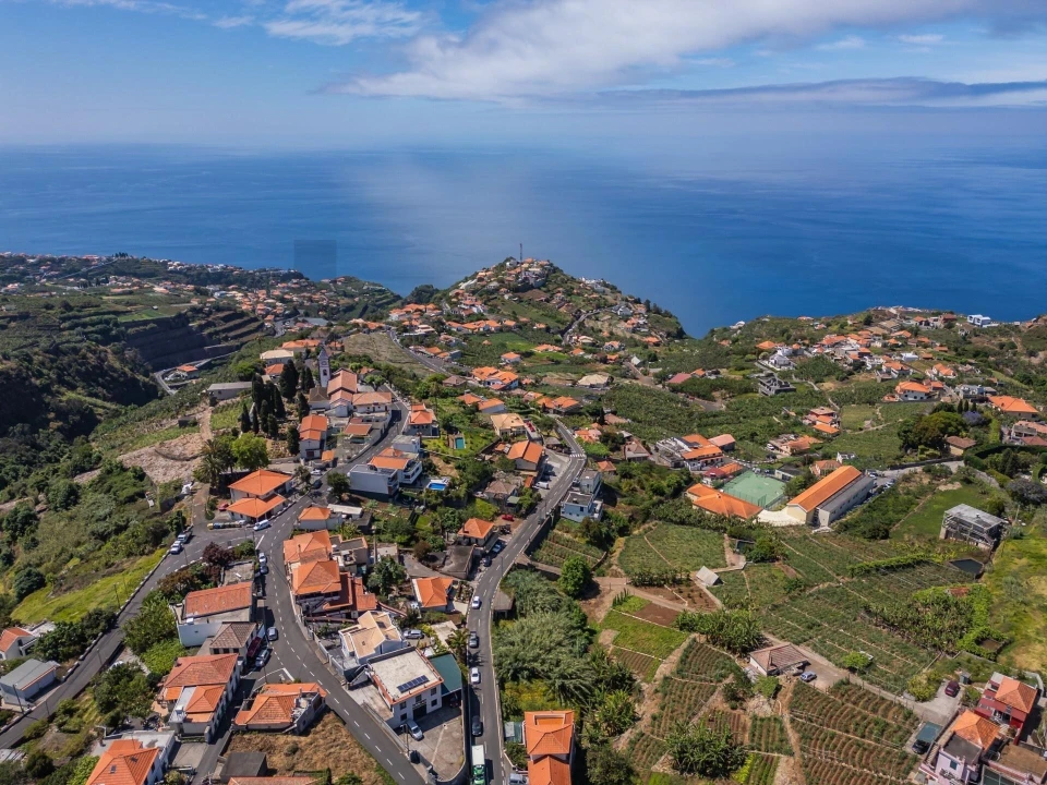 Terreno para Venda em Canhas Foto 13