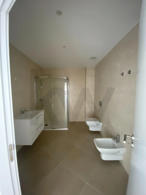 Apartamento T3 para Venda em Nazare