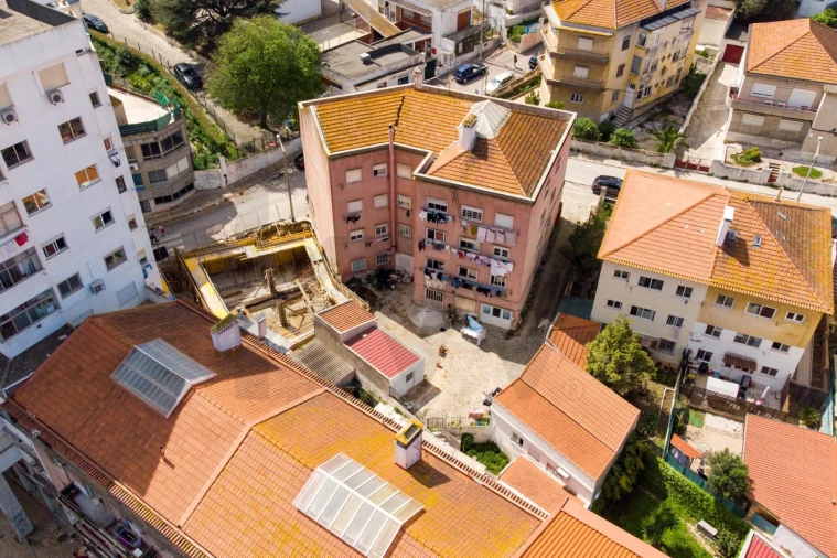 Prédio para Venda em Almada, Cova da Piedade, Pragal e Cacilhas Foto 28