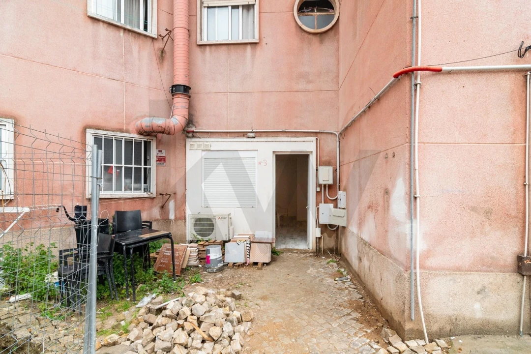 Prédio para Venda em Almada, Cova da Piedade, Pragal e Cacilhas Foto 5