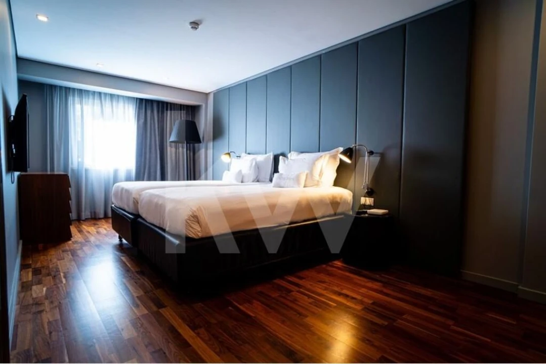 Apartamento T1 para Venda em Santo António Foto 7