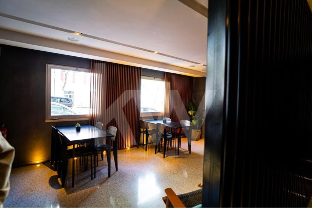 Apartamento T1 para Venda em Santo António Foto 26