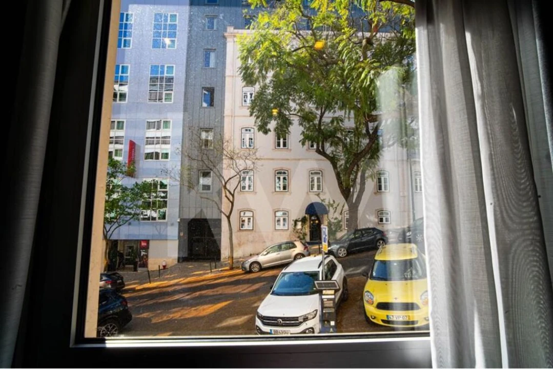 Apartamento T1 para Venda em Santo António Foto 24