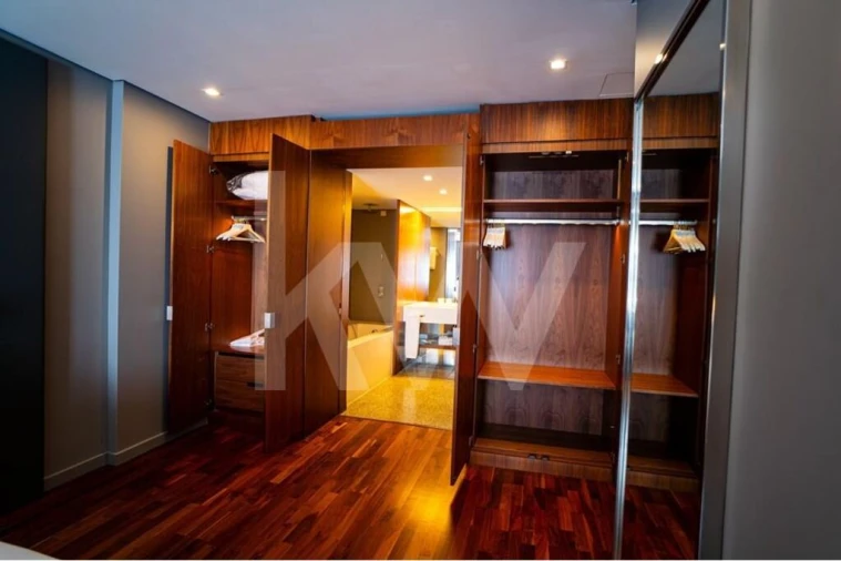 Apartamento T1 para Venda em Santo António Foto 12