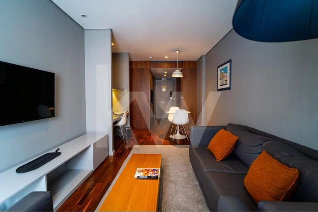 Apartamento T1 para Venda em Santo António Foto 2