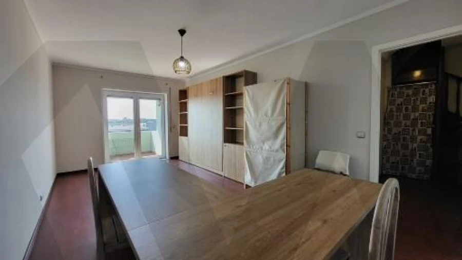 Apartamento T2 para Arrendamento em São Mamede de Infesta e Senhora da Hora Foto 22