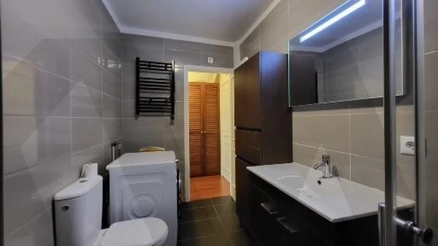 Apartamento T2 para Arrendamento em São Mamede de Infesta e Senhora da Hora Foto 31