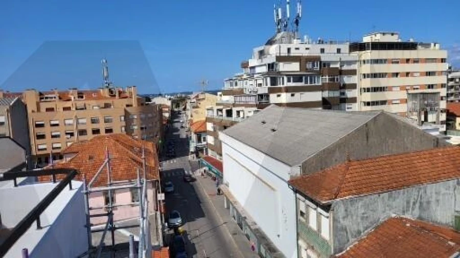 Apartamento T2 para Arrendamento em São Mamede de Infesta e Senhora da Hora Foto 16