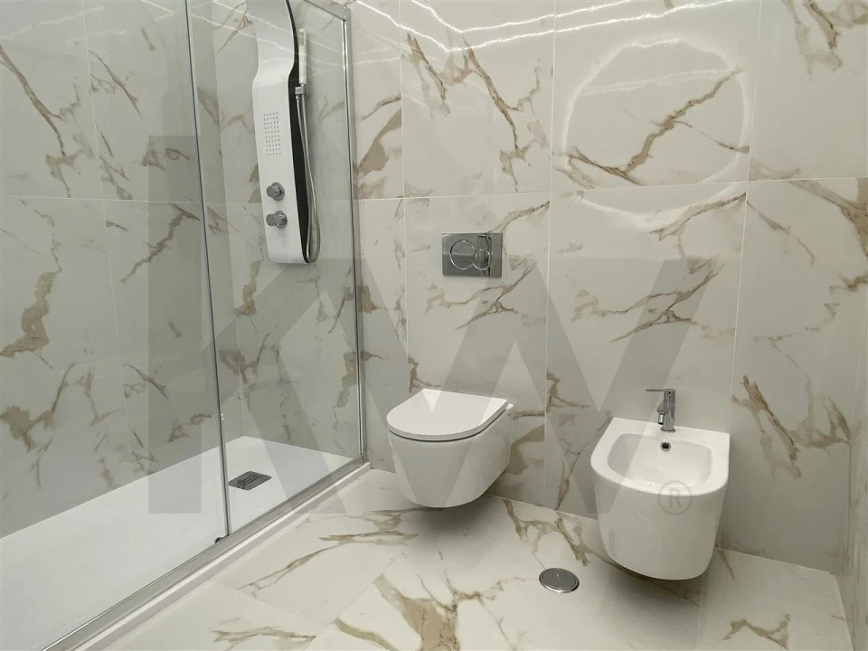 Apartamento T2 para Venda em Quarteira Foto 21