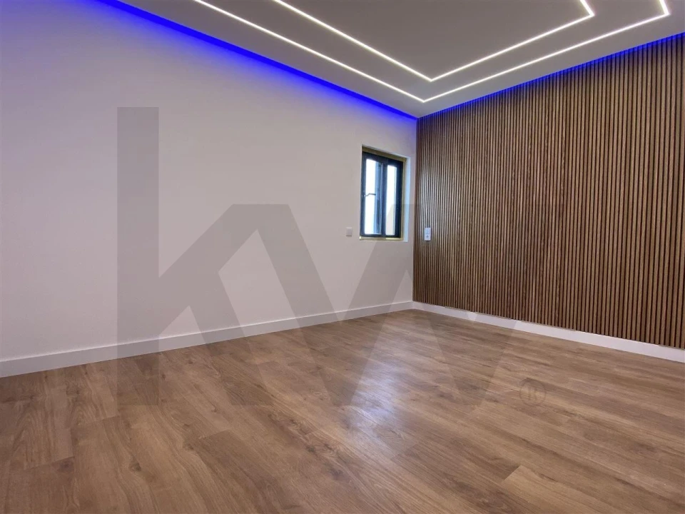 Apartamento T2 para Venda em Quarteira Foto 25