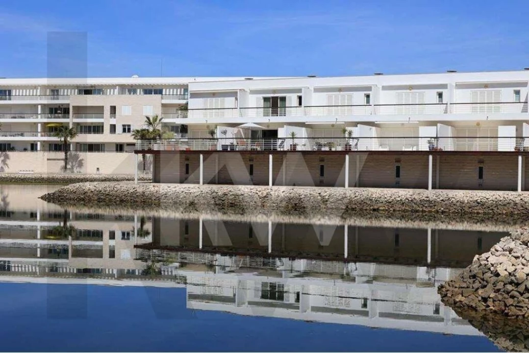 Moradia T3 para Venda em Lagos (São Sebastião e Santa Maria) Foto 40
