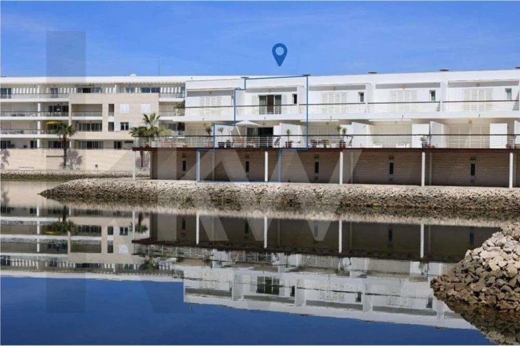 Moradia T3 para Venda em Lagos (São Sebastião e Santa Maria) Foto 39