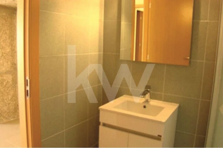 Moradia T3 para Venda em Covilhã e Canhoso Foto 21