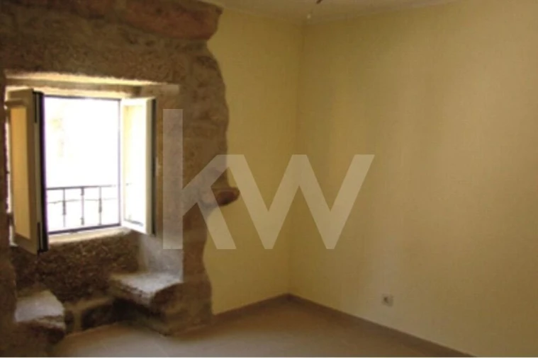 Moradia T3 para Venda em Covilhã e Canhoso Foto 17
