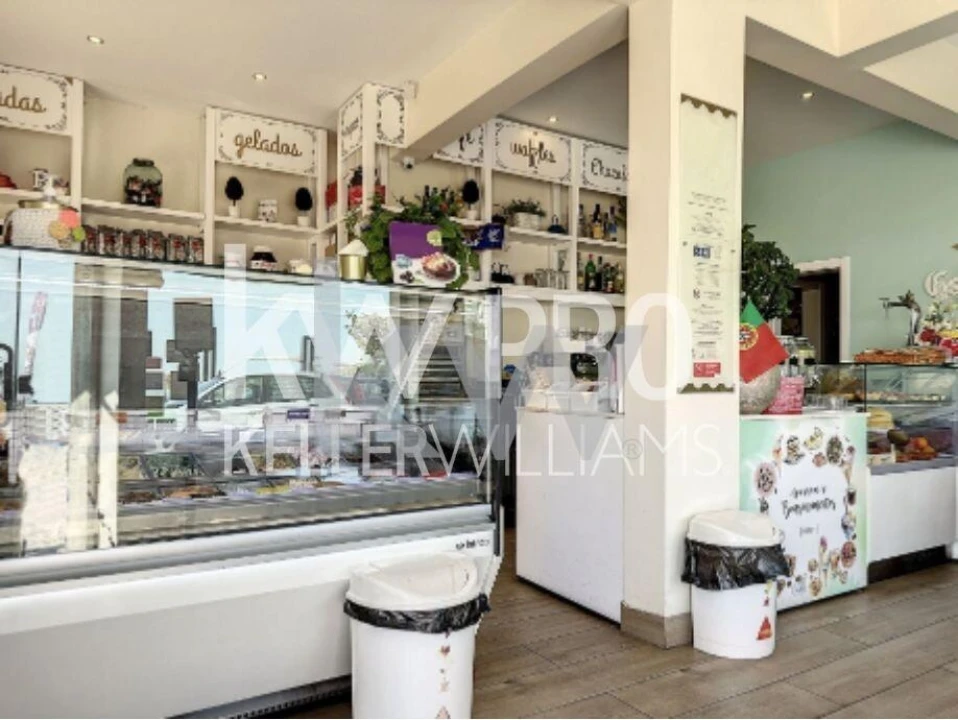 Loja para Trespasse em Amora Foto 5