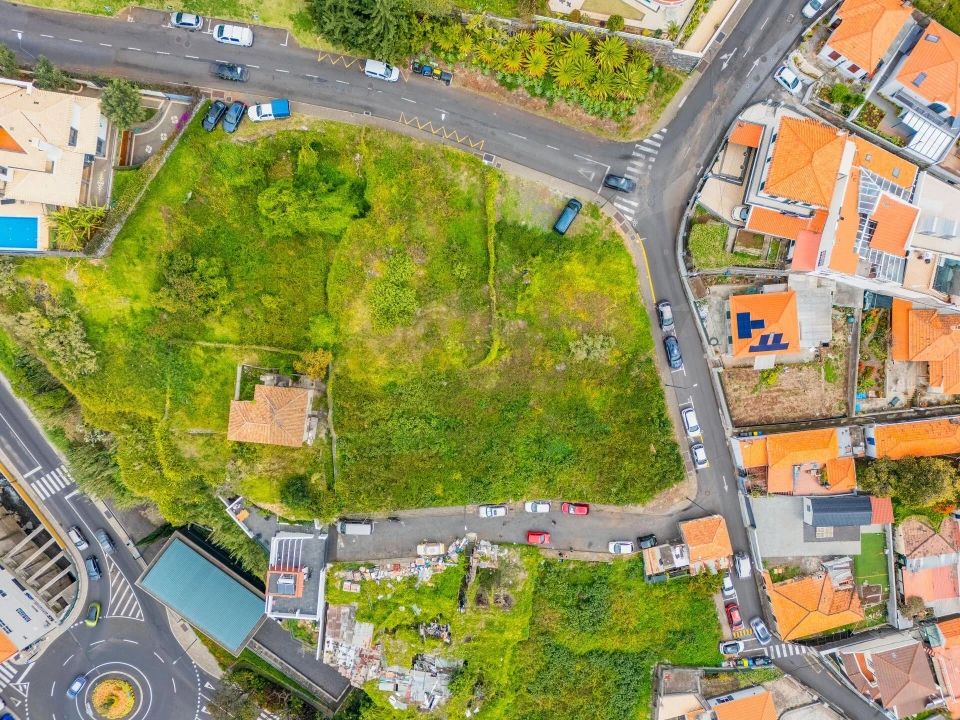 Terreno para Venda em Funchal (São Pedro) Foto 13