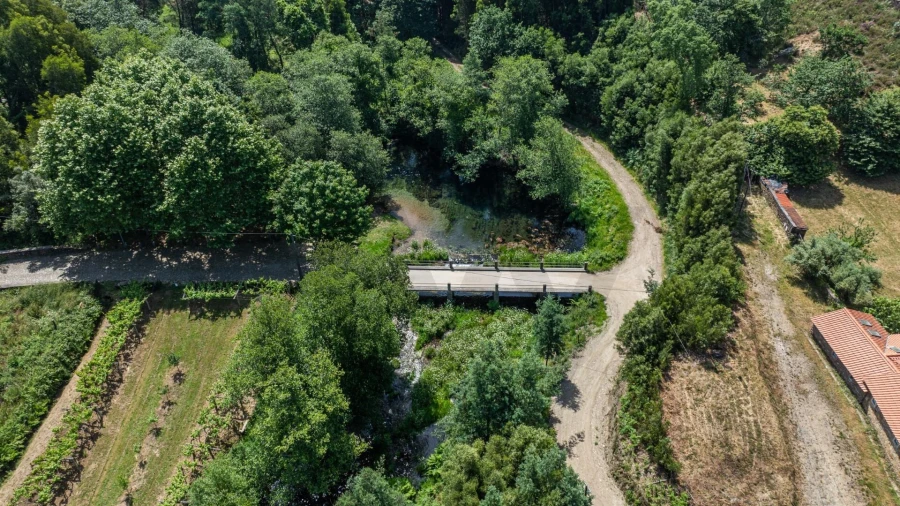 Terreno para Venda em Gondar e Orbacém Foto 11
