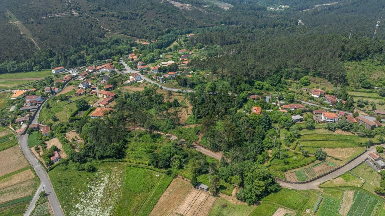 Terreno para Venda em Gondar e Orbacém Foto 14