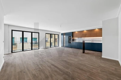 Apartamento T3 para Venda em Alcantara